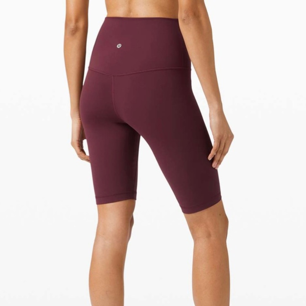 LULULEMON Align Super High Rise 10” Shorts Cassis size 2 EUC